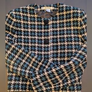 Ann Taylor Women’s Cropped Wool Blazer 
Size Medium